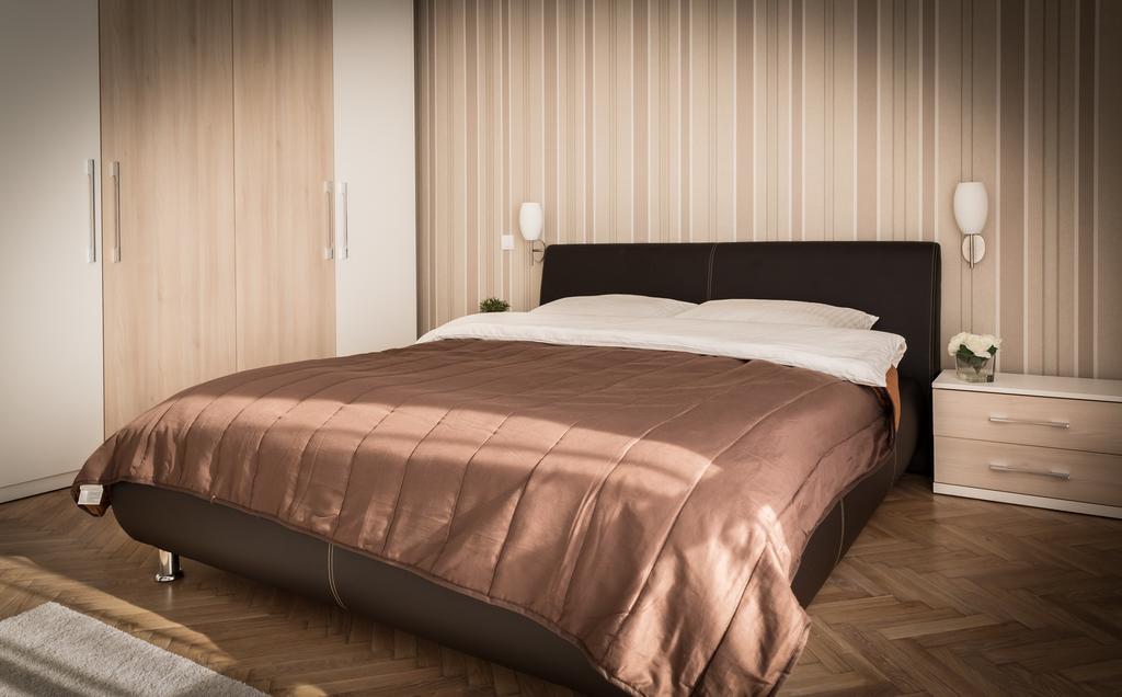 Apartment Admiral Belgrade Chambre photo