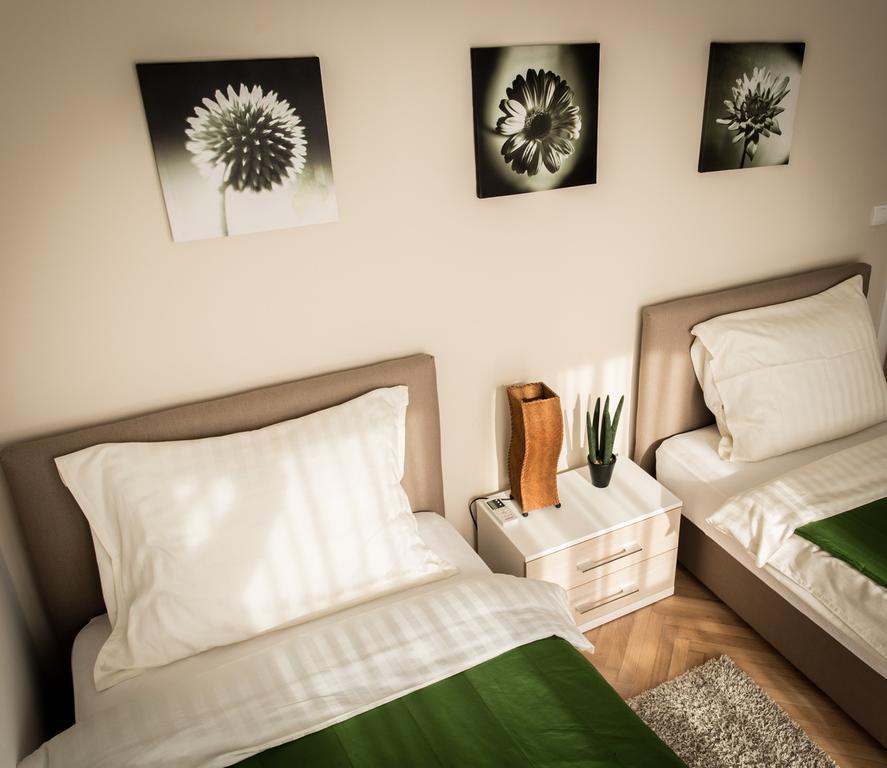 Apartment Admiral Belgrade Chambre photo
